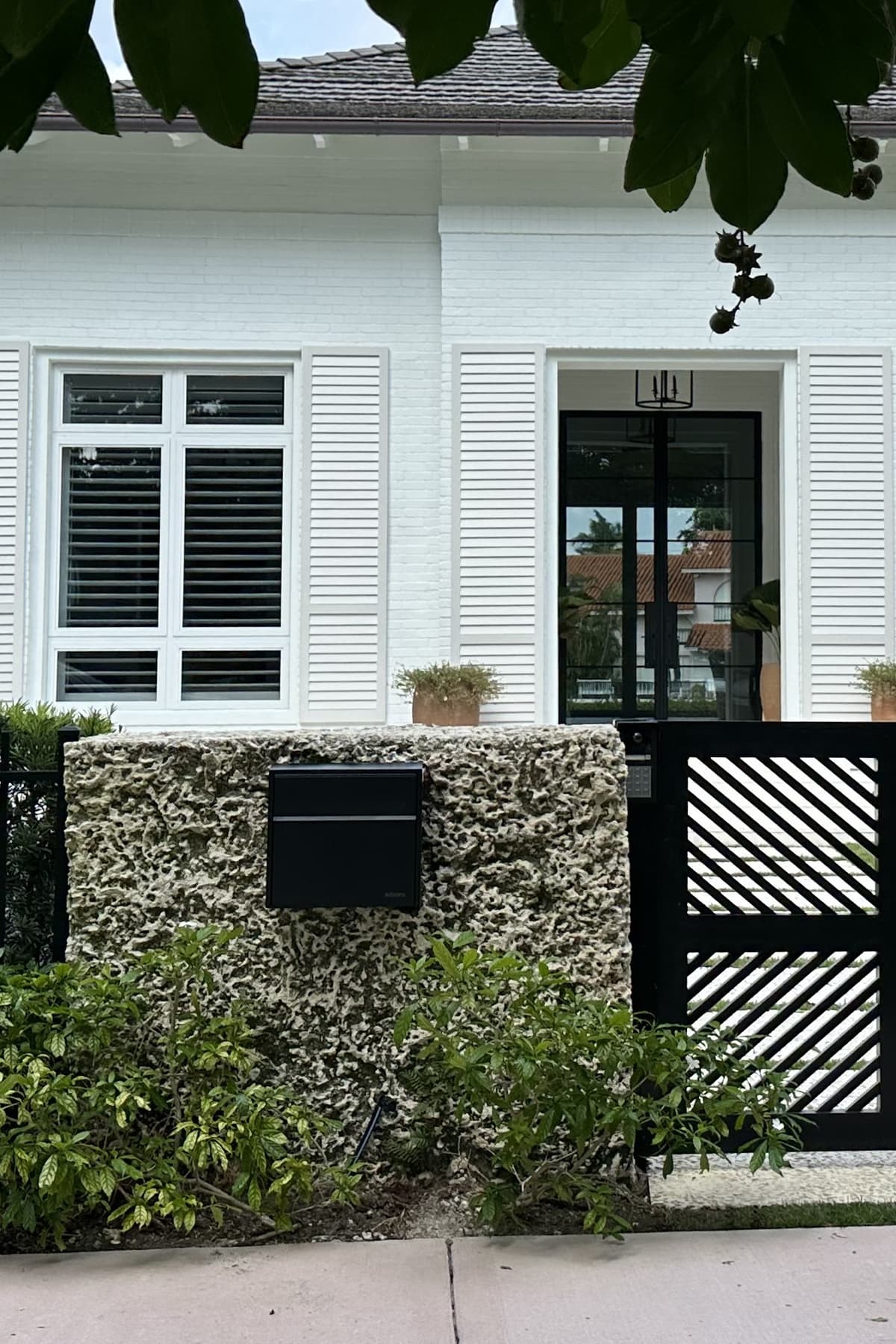 Wall Mount Locking Mailbox | Small Gallery Image